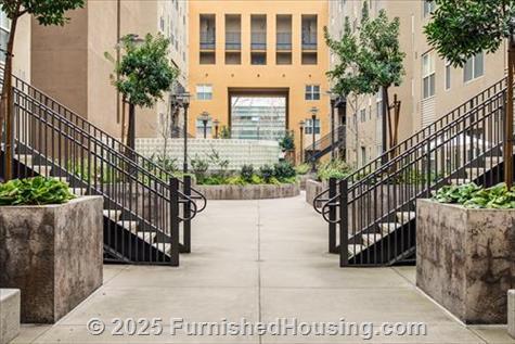 101 San Fernando - Mid-Rise - 101 East San Fernando St, San Jose, CA  95112 - LG - 6490295