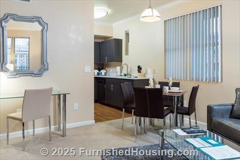 101 San Fernando - Mid-Rise - 101 East San Fernando St, San Jose, CA  95112 - LG - 6490307