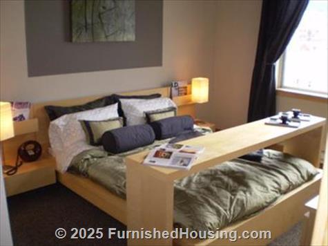 10th @ Hoyt - mid-rise - 925 NW Hoyt, Portland, OR  97209 - LG - 208097