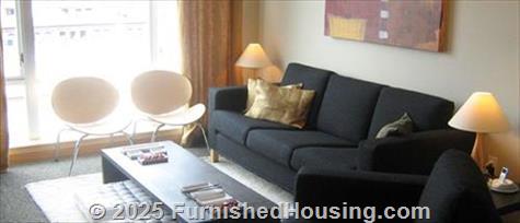 10th @ Hoyt - mid-rise - 925 NW Hoyt, Portland, OR  97209 - LG - 208109