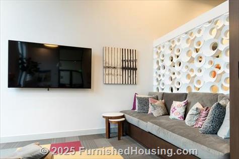 121 Tasman - Low-Rise - 121 East Tasman Drive, San Jose, CA  95134 - LG - 6490330