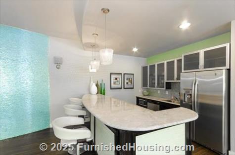 15777 Quorum -  - 15825 Quorum Dr, Addison, TX  75001 - LG - 4967557