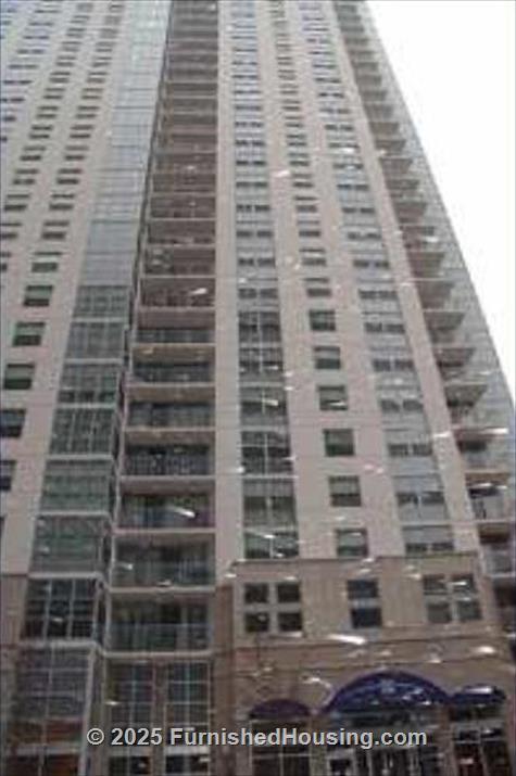 180 N Jefferson - Hi-Rise - 180 N Jefferson Street, Chicago, IL  60661 - LG - 60472