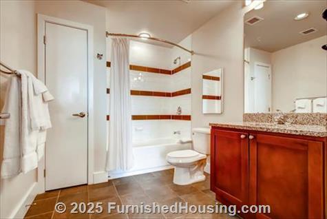 215 West Apartments -  - 215 West Washington St, Chicago, IL  60606 - LG - 4844322