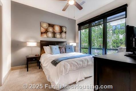 215 West Apartments -  - 215 West Washington St, Chicago, IL  60606 - LG - 4844324
