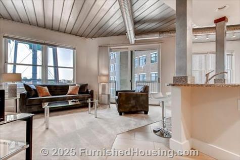 215 West Apartments -  - 215 West Washington St, Chicago, IL  60606 - LG - 4844325