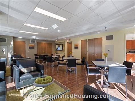 215 West Apartments -  - 215 West Washington St, Chicago, IL  60606 - LG - 4854341