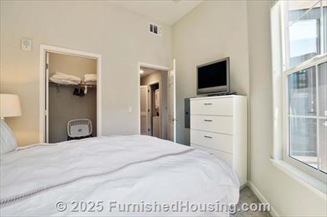 300 Railway - Hi-Rise - 300 Railway, Campbell, CA  95008 - LG - 6116026