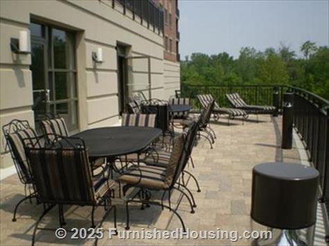 301 Riverwalk Place - Hi-Rise - 301 North Riverwalk Dr, Buffalo Grove, IL  60090 - LG - 268503