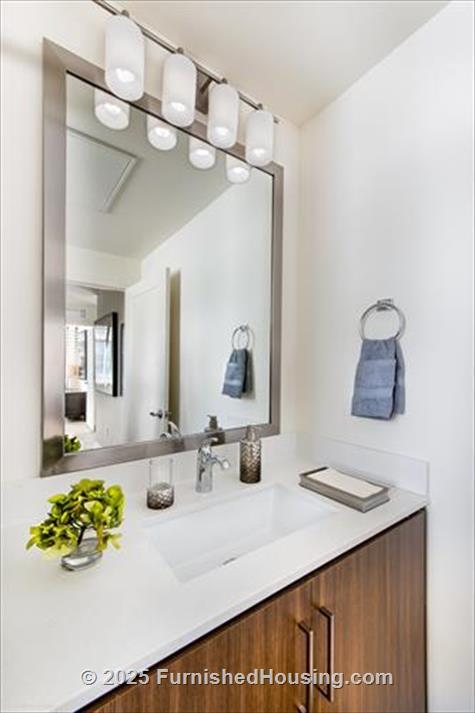 8000 Uptown -  - 8000 Uptown Ave, Bloomfield, CO  80021 - LG - 4918879