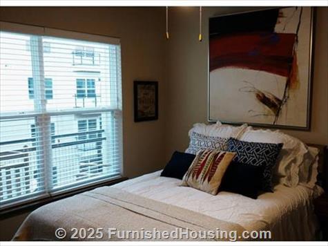 909 Flats -  - 909 Rosa L Parks Blvd, Nashville, TN  37208 - LG - 4788638