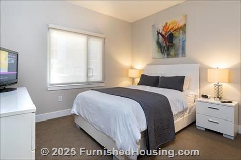 AVA Studio City - Walk Up - 10979 Bluffside Drive, Studio City, CA  91604 - LG - 5731462