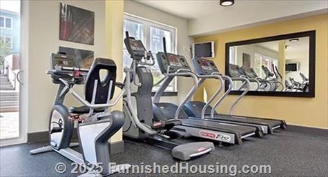 AVE Emeryville at Bay Street -  - 5684 Bay St., Emeryville, CA  94608 - LG - 5386241