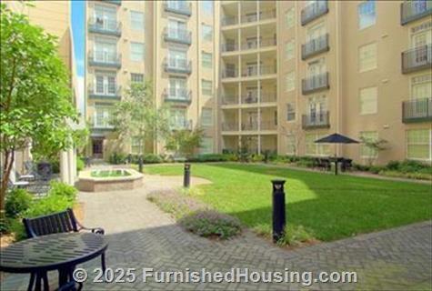 Alexander on Ponce -  - 144 Ponce De Leon Avenue, Atlanta, GA  30308 - LG - 87112