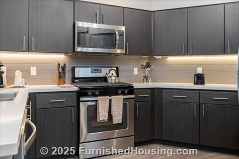 Anton Menlo - Low-Rise - 3639 Haven Avenue, Menlo Park, CA  94025 - LG - 6487864