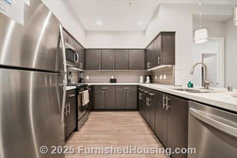 Anton Menlo - Low-Rise - 3639 Haven Avenue, Menlo Park, CA  94025 - LG - 6589769