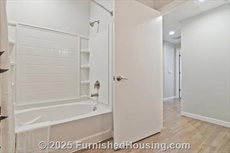 Anton Menlo - Low-Rise - 3639 Haven Avenue, Menlo Park, CA  94025 - LG - 6627663