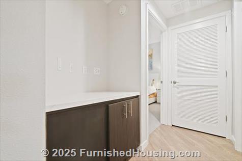 Anton Menlo - Low-Rise - 3639 Haven Avenue, Menlo Park, CA  94025 - LG - 6699023