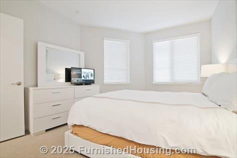 Anton Menlo - Low-Rise - 3639 Haven Avenue, Menlo Park, CA  94025 - LG - 6699029
