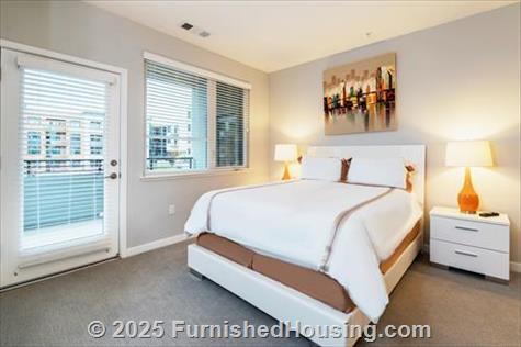 Anton Menlo - Low-Rise - 3639 Haven Avenue, Menlo Park, CA  94025 - LG - 8031470
