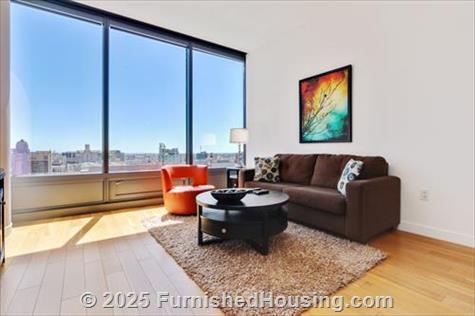 Apex - Hi-Rise - 900 S. Figueroa Street, Los Angeles, CA  90015 - LG - 5736717