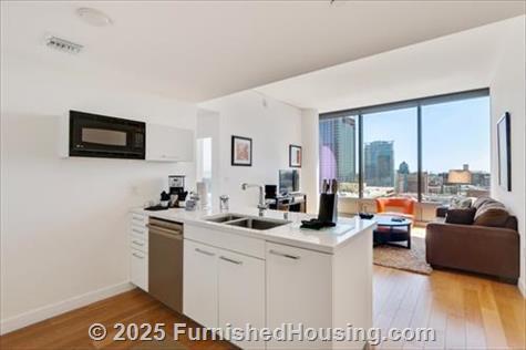 Apex - Hi-Rise - 900 S. Figueroa Street, Los Angeles, CA  90015 - LG - 5736721