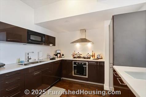 Apex - Hi-Rise - 900 S. Figueroa Street, Los Angeles, CA  90015 - LG - 6188643