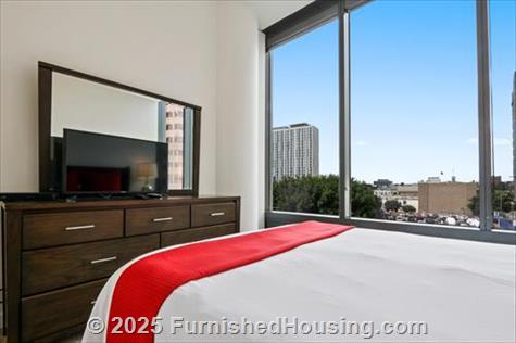 Apex - Hi-Rise - 900 S. Figueroa Street, Los Angeles, CA  90015 - LG - 7580603