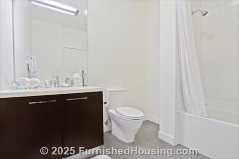 Apex - Hi-Rise - 900 S. Figueroa Street, Los Angeles, CA  90015 - LG - 7580609