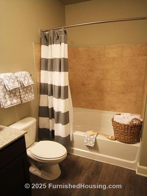 Apex on Preston -  - 11610 Summit Crest Dr., Louisville, KY  40229 - LG - 4906007