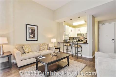 Aqua Marina del Rey - Garden-Apt - 4750 Lincoln Boulevard, Marina Del Rey, CA  90292 - LG - 4906102