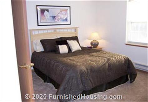 Arbor Ridge Apartments - Garden-Apt - 7960 N 107th St, Milwaukee, WI  53224 - LG - 80149