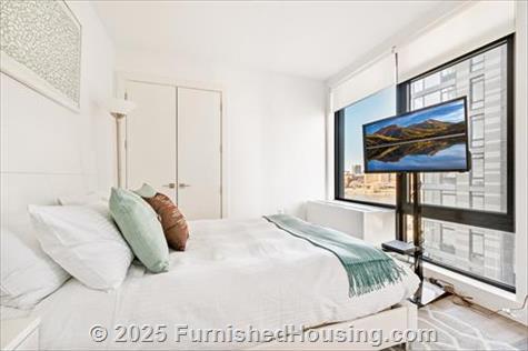 Arches Apartments - Hi-Rise - 228 East 135th Street, Bronx, NY  10451 - LG - 8495666