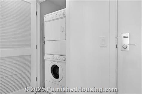 Arlington Fully Furnished Apartment - Hi-Rise - 220 20th Street South, Arlington, VA  22202 - LG - 6593376