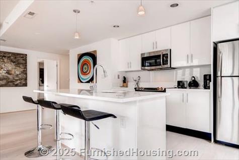 Aspire - Hi-Rise - 2725 Pavilion Parkway, Tracy, CA  95304 - LG - 5237498