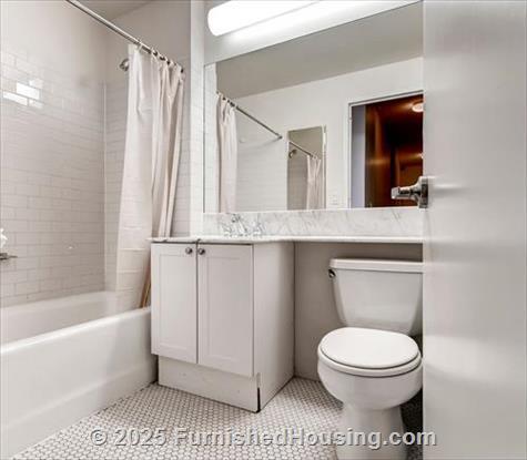 Aspire - Hi-Rise - 2725 Pavilion Parkway, Tracy, CA  95304 - LG - 5237501