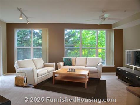 Avalon ParcSquare - Mid-Rise - 16080 N.E. 85th Street, Redmond, WA  98052 - LG - 552066