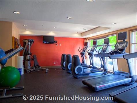 Avalon ParcSquare - Mid-Rise - 16080 N.E. 85th Street, Redmond, WA  98052 - LG - 552068