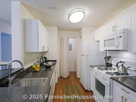 Avalon at Lexington Hills - Garden-Apt - 1000 Main Campus Drive, Lexington, MA  02421 - LG - 5719640