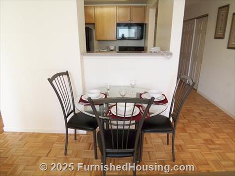 BLVD 425 - Hi-Rise - 425 Washington Blvd, Jersey City, NJ  07310 - LG - 61422