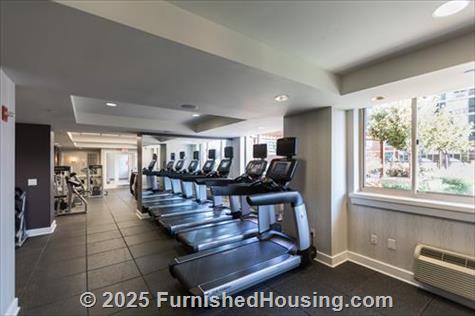 BLVD 425 - Hi-Rise - 425 Washington Blvd, Jersey City, NJ  07310 - LG - 6512838