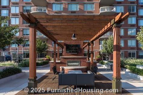 BLVD 425 - Hi-Rise - 425 Washington Blvd, Jersey City, NJ  07310 - LG - 6512842
