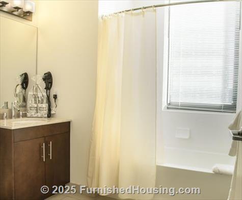BLVD 475 - Hi-Rise - 475 Washington Blvd, Jersey City, NJ  07310 - LG - 3210151