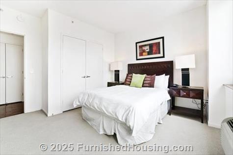 BLVD 475 - Hi-Rise - 475 Washington Blvd, Jersey City, NJ  07310 - LG - 5754634