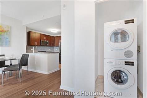 BLVD 475 - Hi-Rise - 475 Washington Blvd, Jersey City, NJ  07310 - LG - 6414260