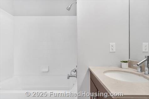 BLVD 475 - Hi-Rise - 475 Washington Blvd, Jersey City, NJ  07310 - LG - 7451384