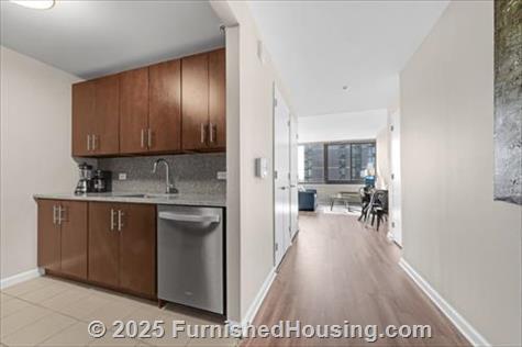 BLVD 475 - Hi-Rise - 475 Washington Blvd, Jersey City, NJ  07310 - LG - 7451385