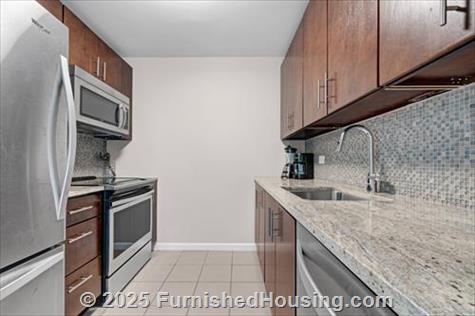 BLVD 475 - Hi-Rise - 475 Washington Blvd, Jersey City, NJ  07310 - LG - 7451386