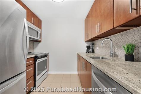 BLVD 475 - Hi-Rise - 475 Washington Blvd, Jersey City, NJ  07310 - LG - 7451415