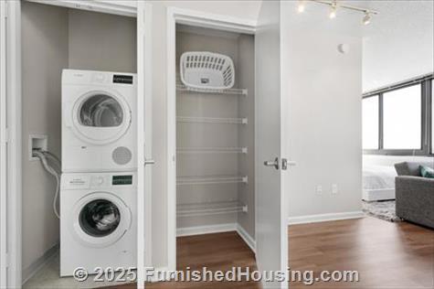 BLVD 475 - Hi-Rise - 475 Washington Blvd, Jersey City, NJ  07310 - LG - 7451424